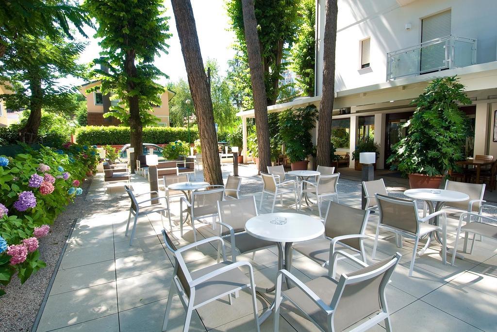 Hotel Trieste Cervia Eksteriør bilde