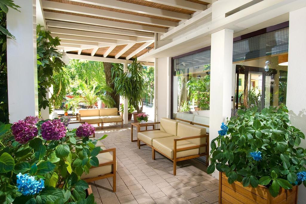 Hotel Trieste Cervia Eksteriør bilde